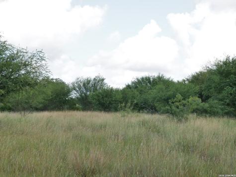 Tbd Cr 208 Hobson TX 78117