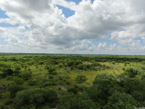 Tbd Cr 208 Hobson TX 78117