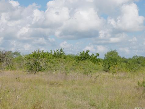 Tbd Cr 208 Hobson TX 78117