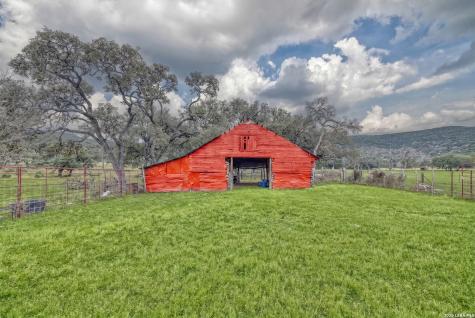 969 Walter White Ranch Road Leakey TX 78873