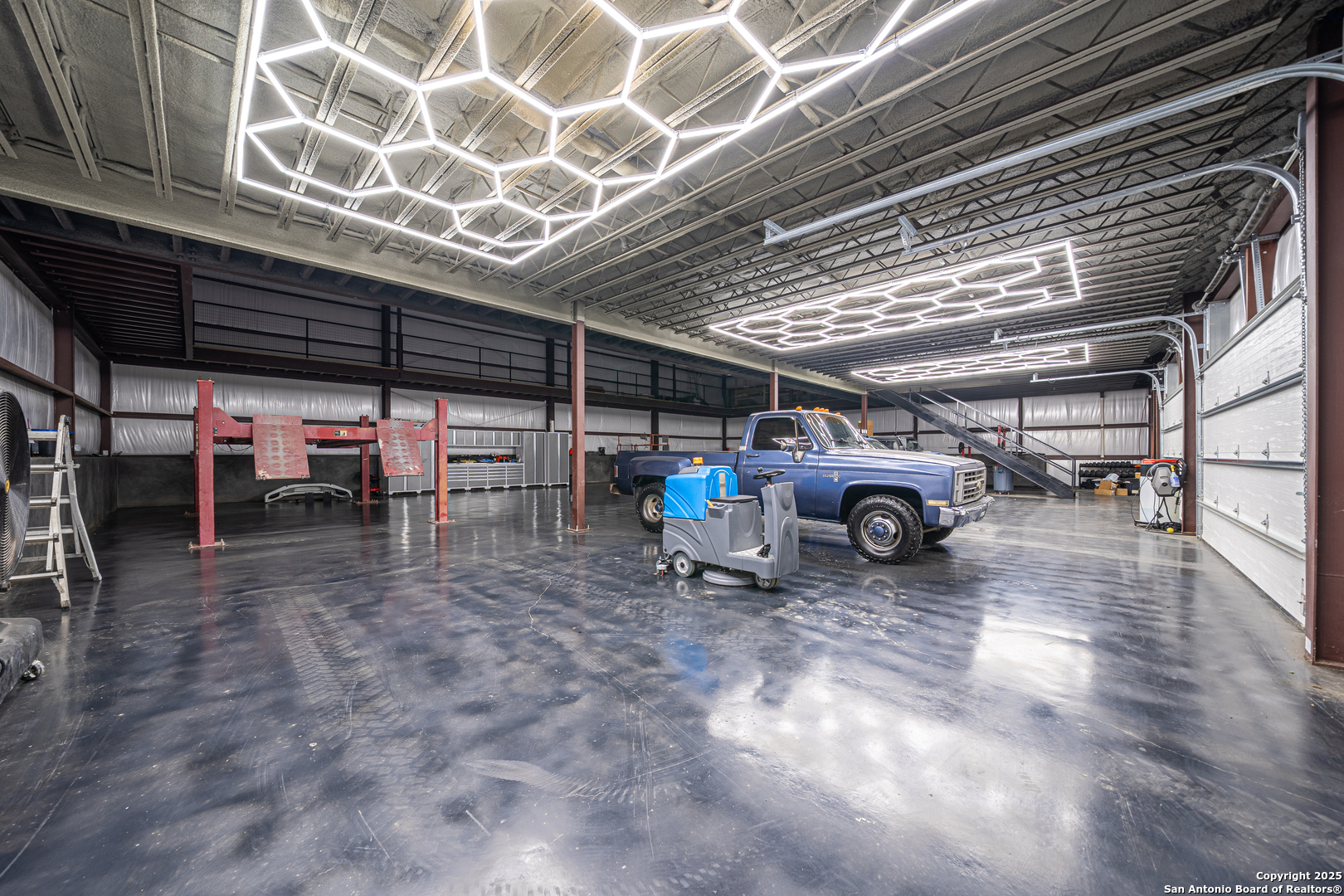 247 Betty Bandera TX 78003