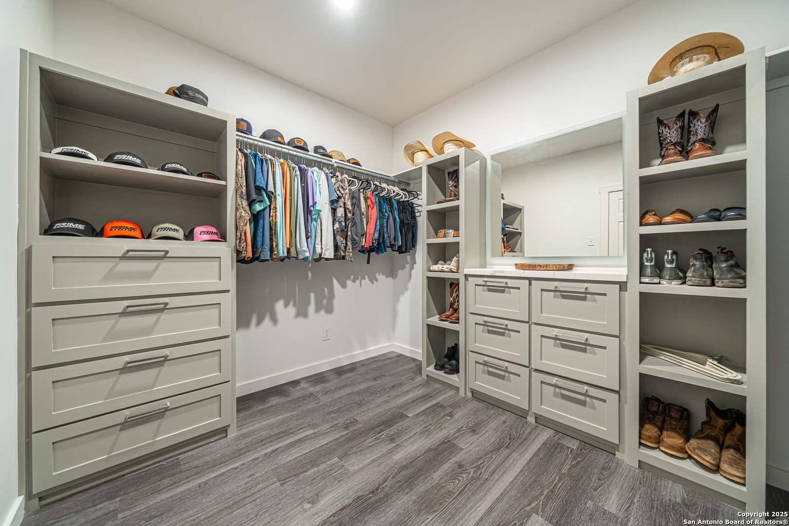 247 Betty Bandera TX 78003