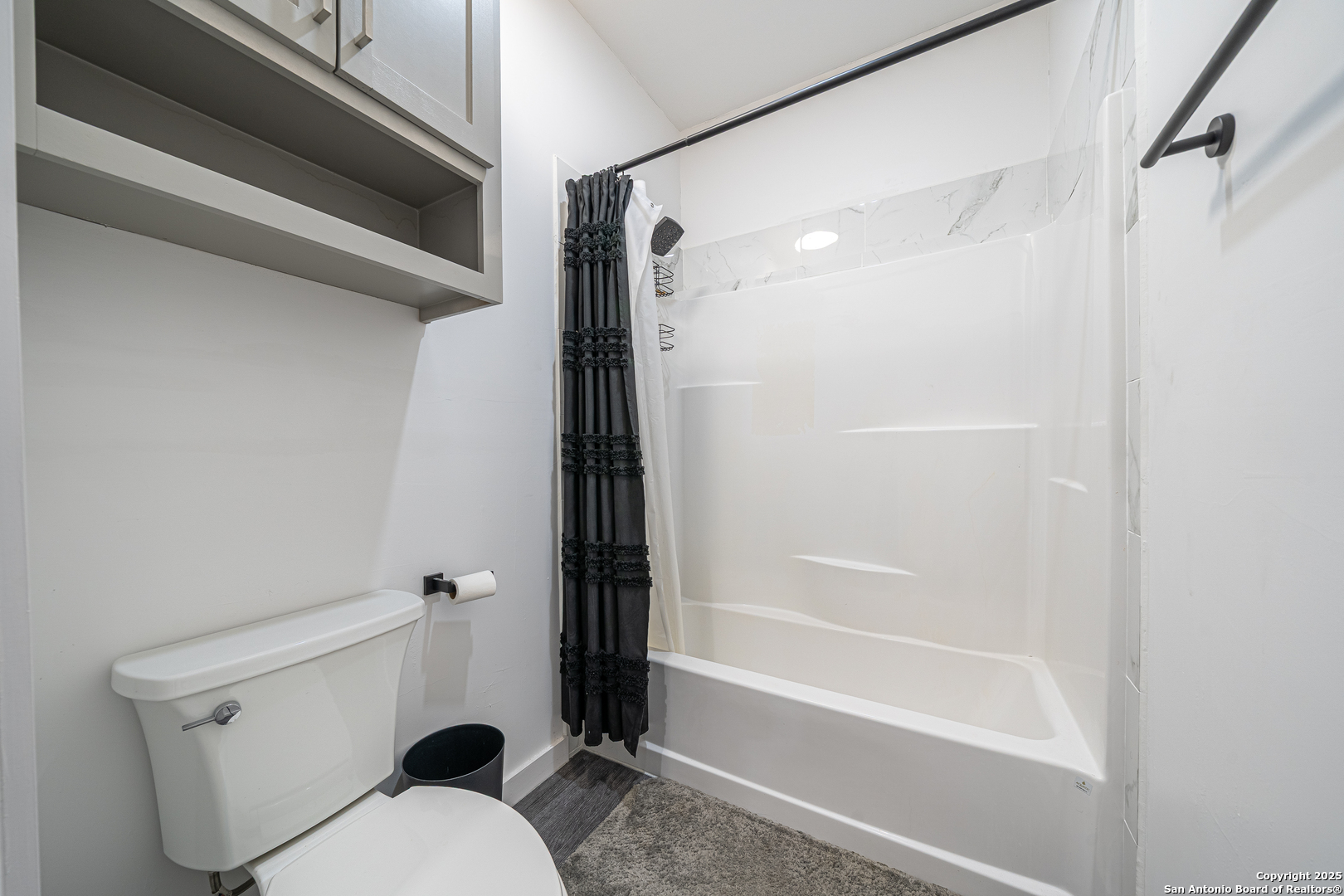 247 Betty Bandera TX 78003