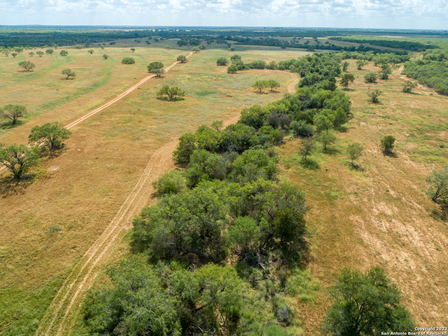 546 Pr Goose Creek Lane Jourdanton TX 78026