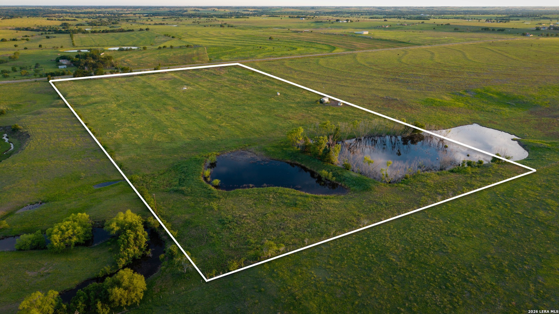 6932 Fm 532 Moulton TX 77975
