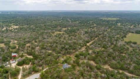 132 Roemer Lane W Floresville TX 78114