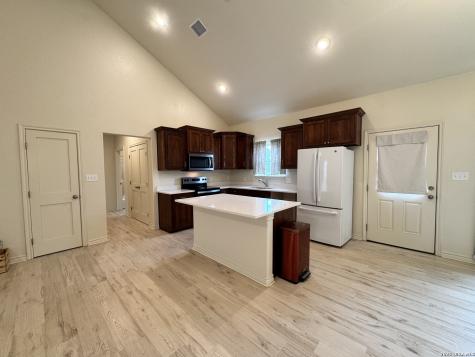 4776 Fm 20 Seguin TX 78155