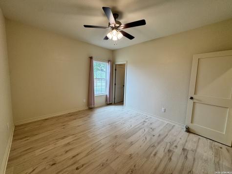 4776 Fm 20 Seguin TX 78155