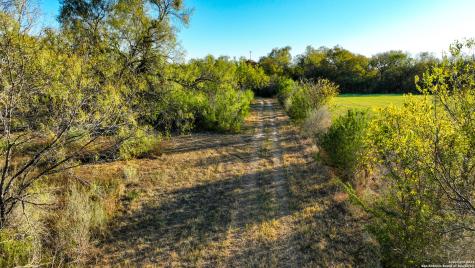 11190 Jarratt Atascosa TX 78002