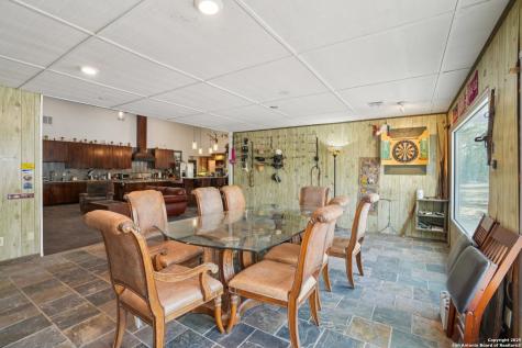 3001 Curry Seguin TX 78155