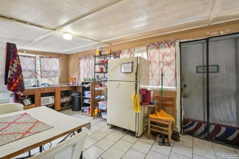 3001 Curry Seguin TX 78155