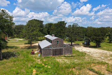 5501 Old Colony Line Road Lockhart TX 78644