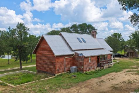 5501 Old Colony Line Road Lockhart TX 78644