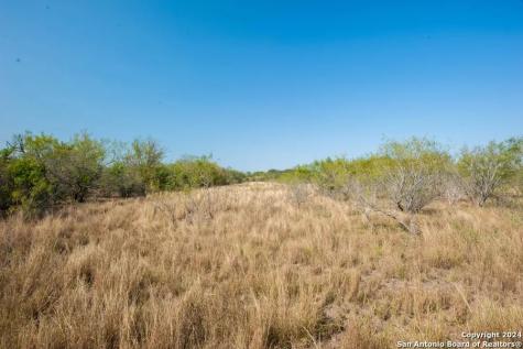 1400 Private Road 4620 Castroville TX 78009