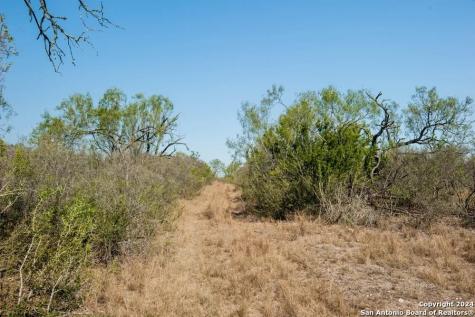 1400 Private Road 4620 Castroville TX 78009