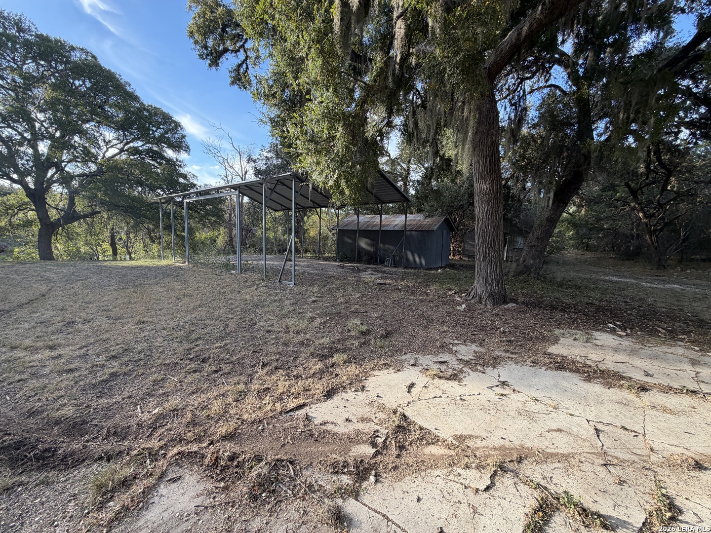 5229 County Road 336 Sabinal TX 78881