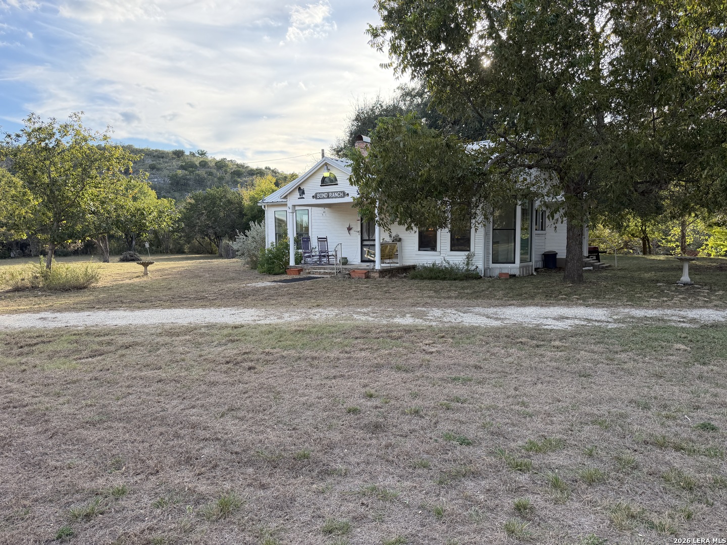 5229 County Road 336 Sabinal TX 78881