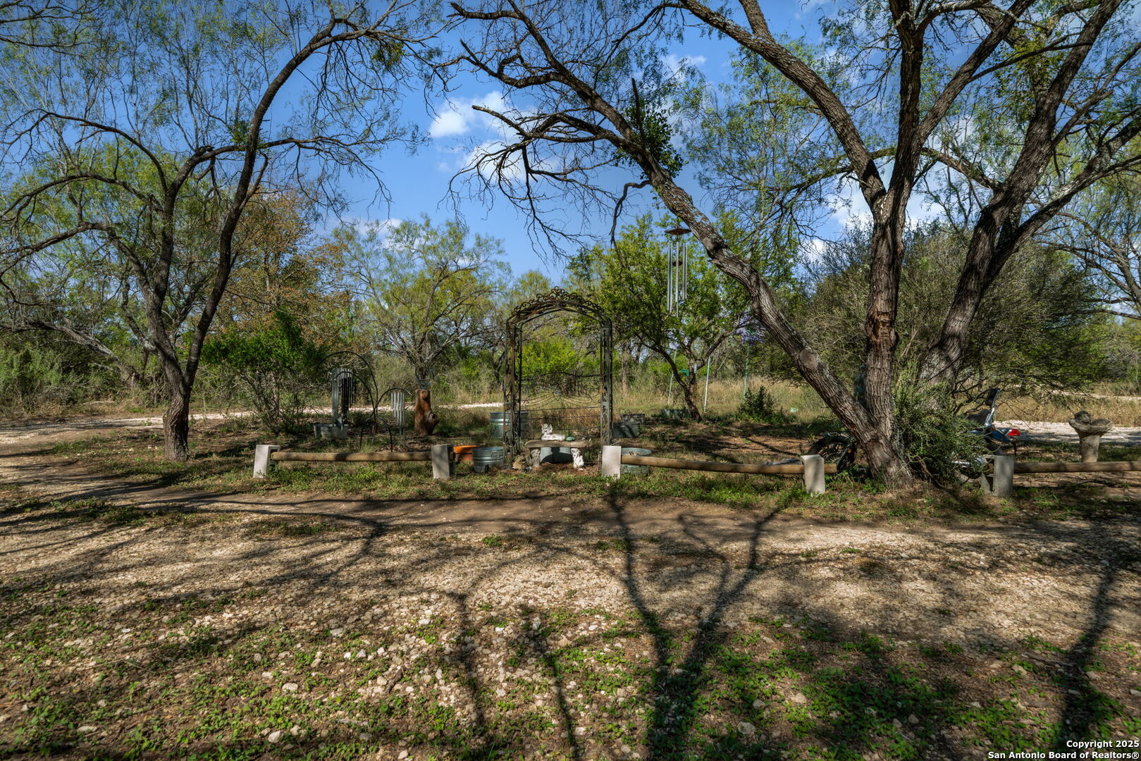 14350 Interstate 35 Von Ormy TX 78073