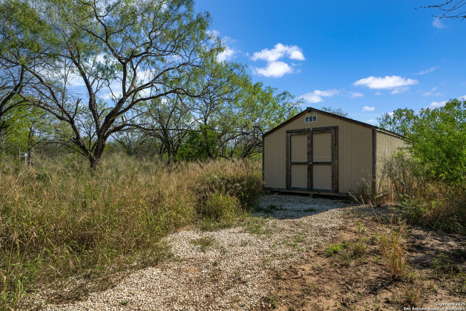 14350 Interstate 35 Von Ormy TX 78073