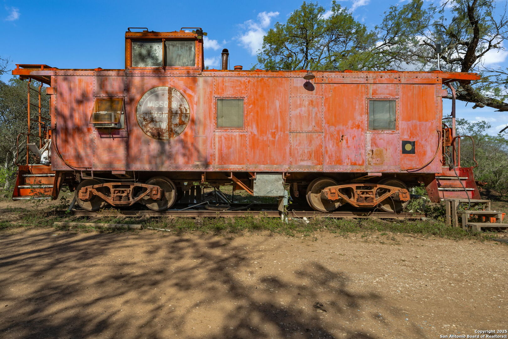 14350 Interstate 35 Von Ormy TX 78073