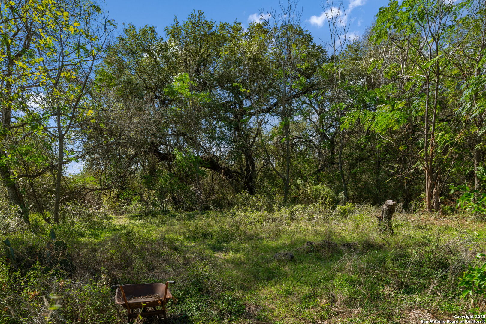 14350 Interstate 35 Von Ormy TX 78073