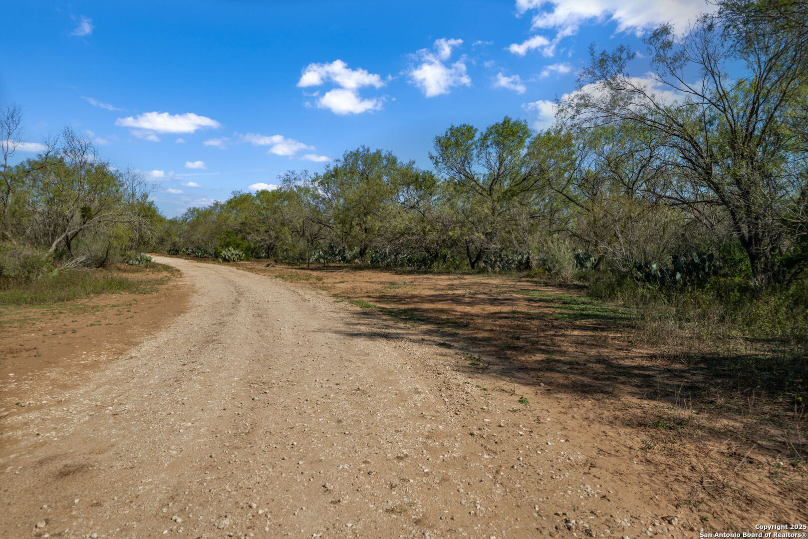 14350 Interstate 35 Von Ormy TX 78073