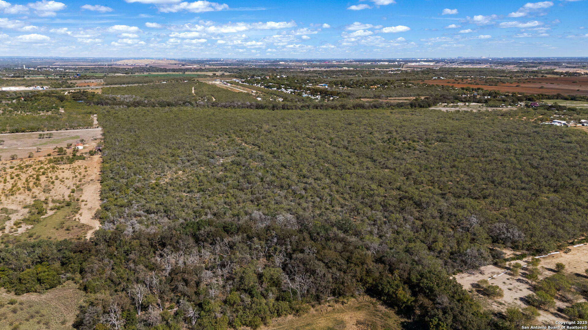 14350 Interstate 35 Von Ormy TX 78073