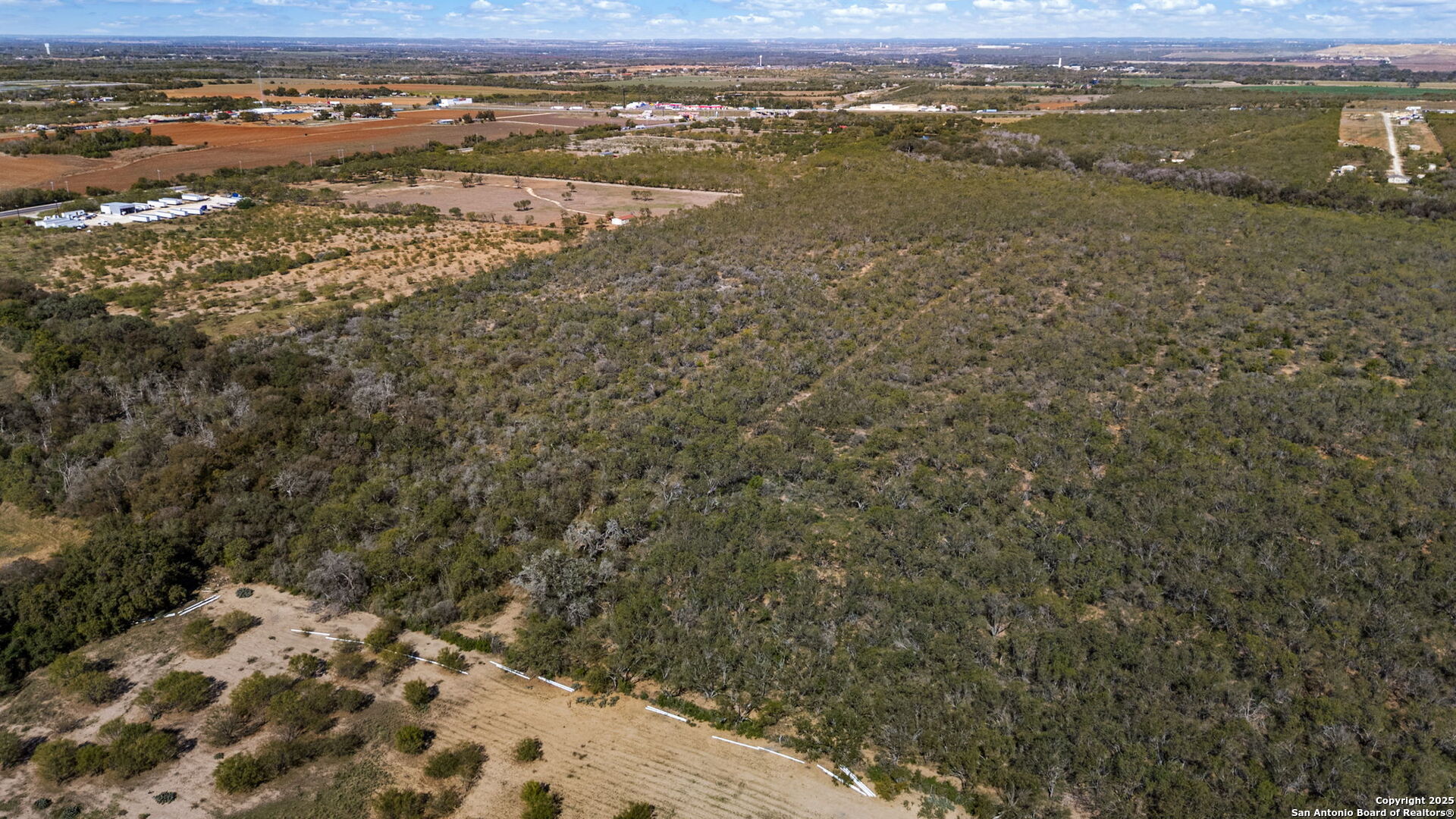 14350 Interstate 35 Von Ormy TX 78073