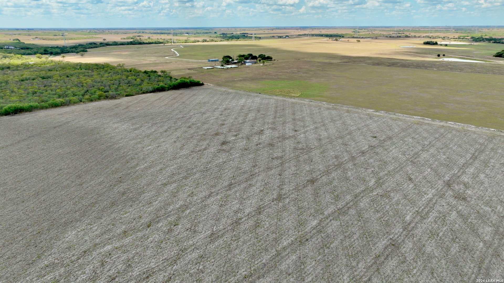 1325 County Road 210 Poth TX 78147