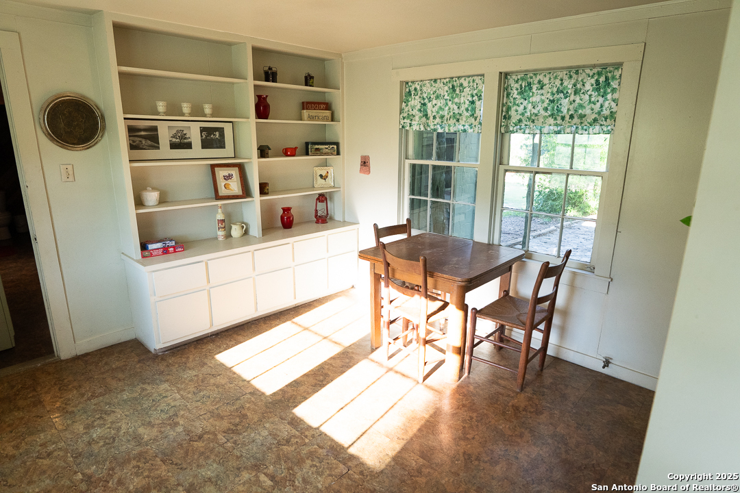 35298 Fm 187 Vanderpool TX 78885