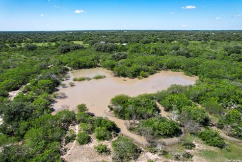 0 Cr 628 Sinton TX 78387