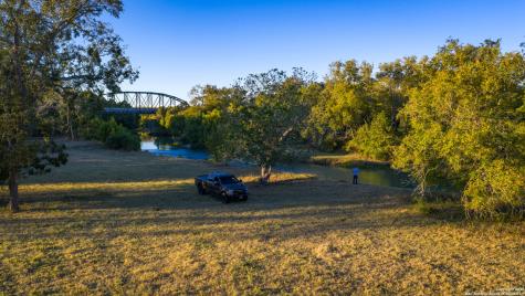 380 Clinton Road Cuero TX 77954