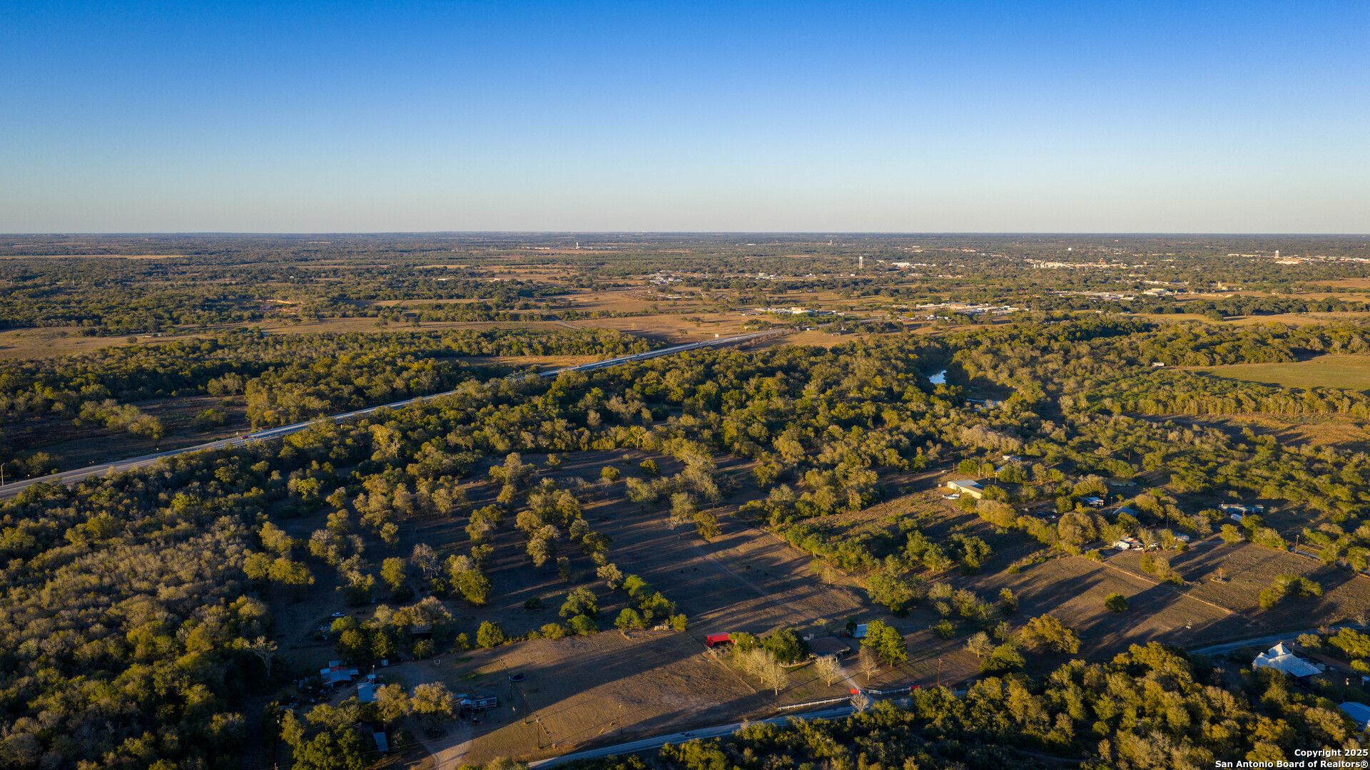 380 Clinton Road Cuero TX 77954