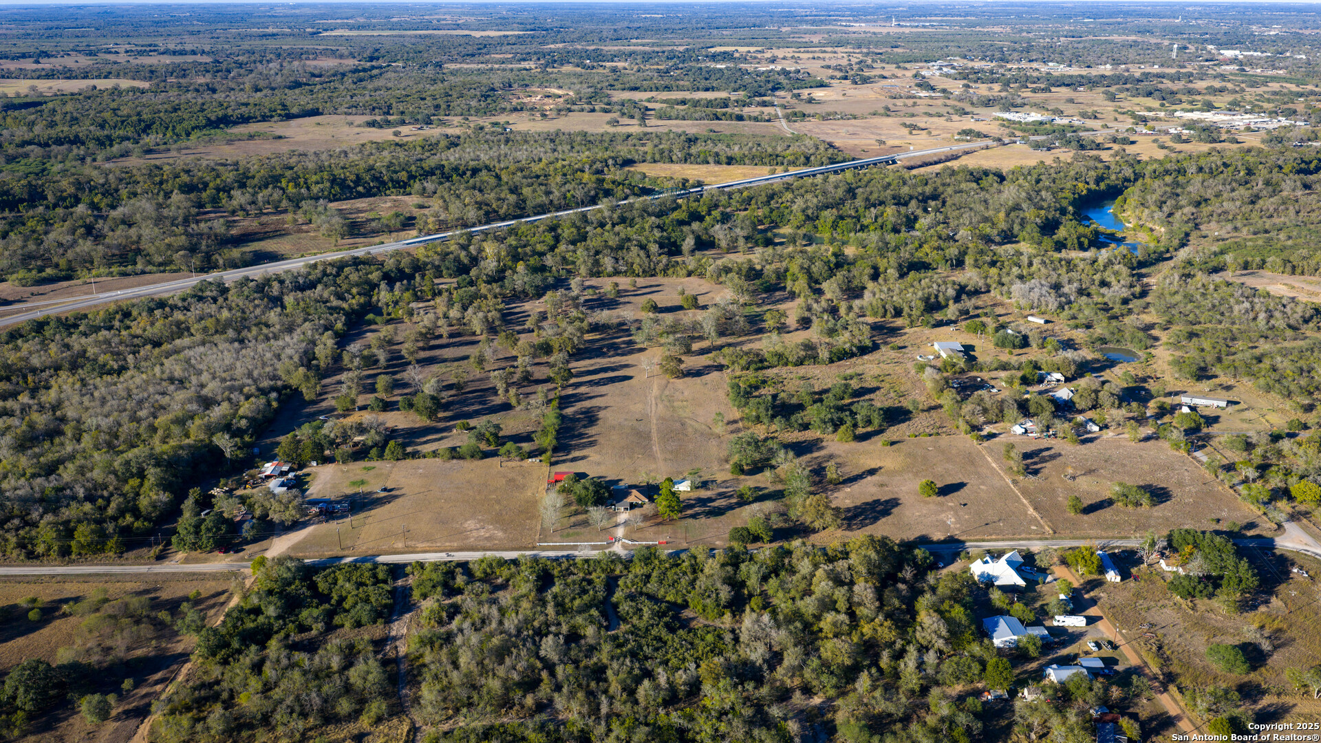 380 Clinton Road Cuero TX 77954
