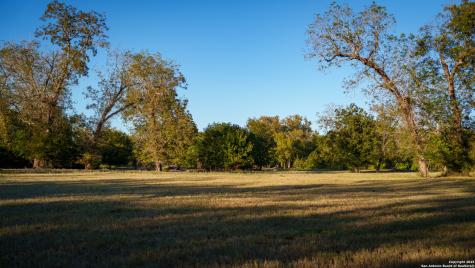 380 Clinton Road Cuero TX 77954