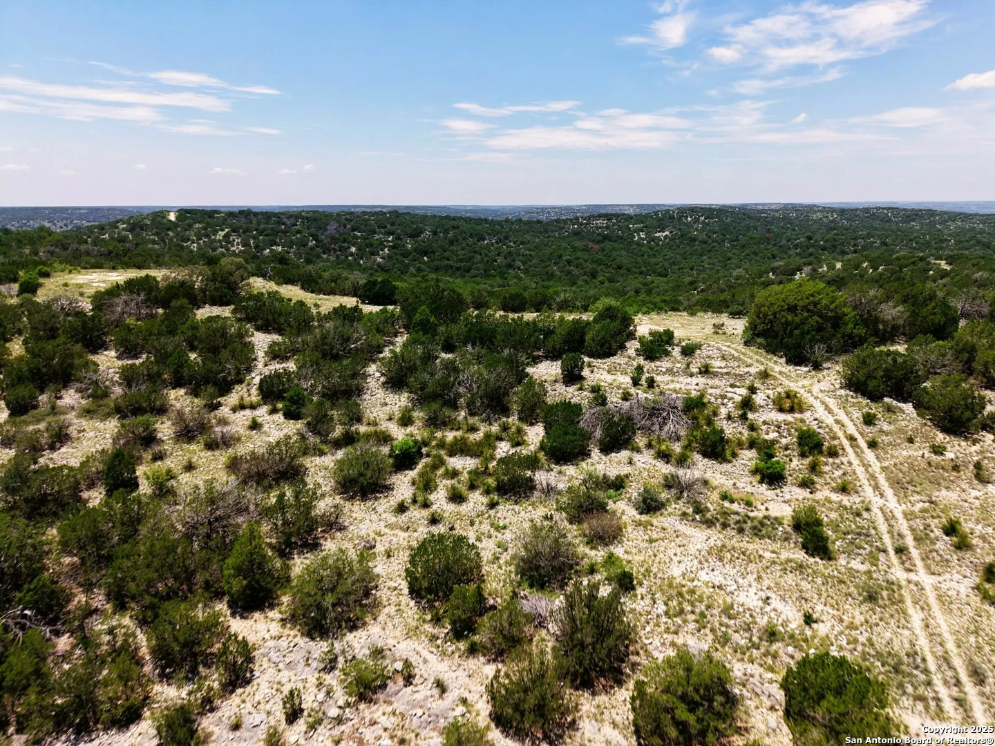2033 Sd # 45670 Rocksprings TX 78880