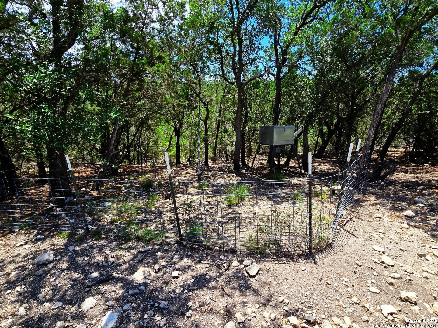 2033 Sd # 45670 Rocksprings TX 78880