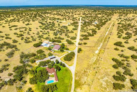 8300 Scr 314 Sonora TX 76950