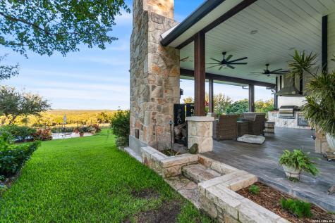 292 Fossil Ridge Boerne TX 78006
