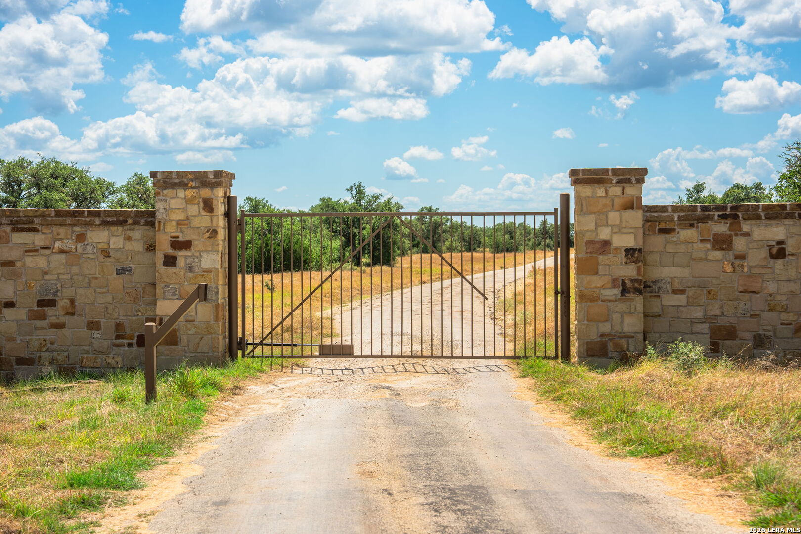 1989 Dominion Road Rocksprings TX 78880
