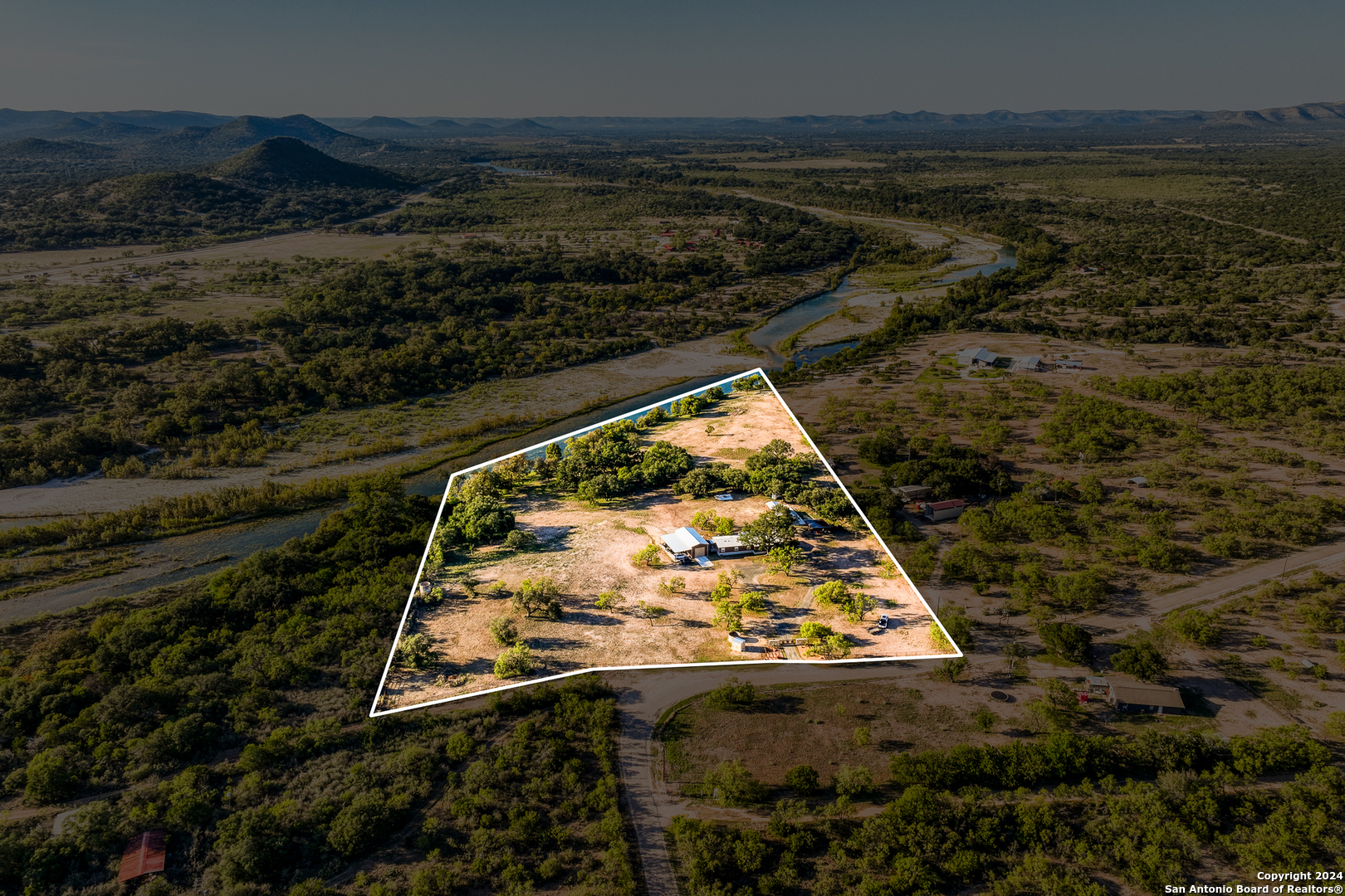 4991 Cr 416 #55 N Uvalde TX 78833