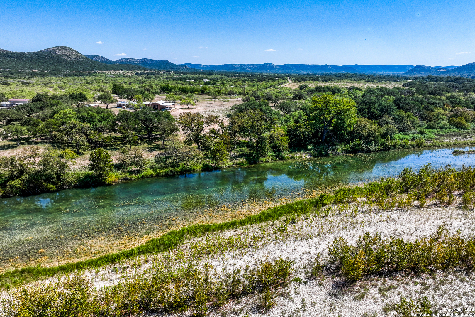 4991 Cr 416 #55 N Uvalde TX 78833