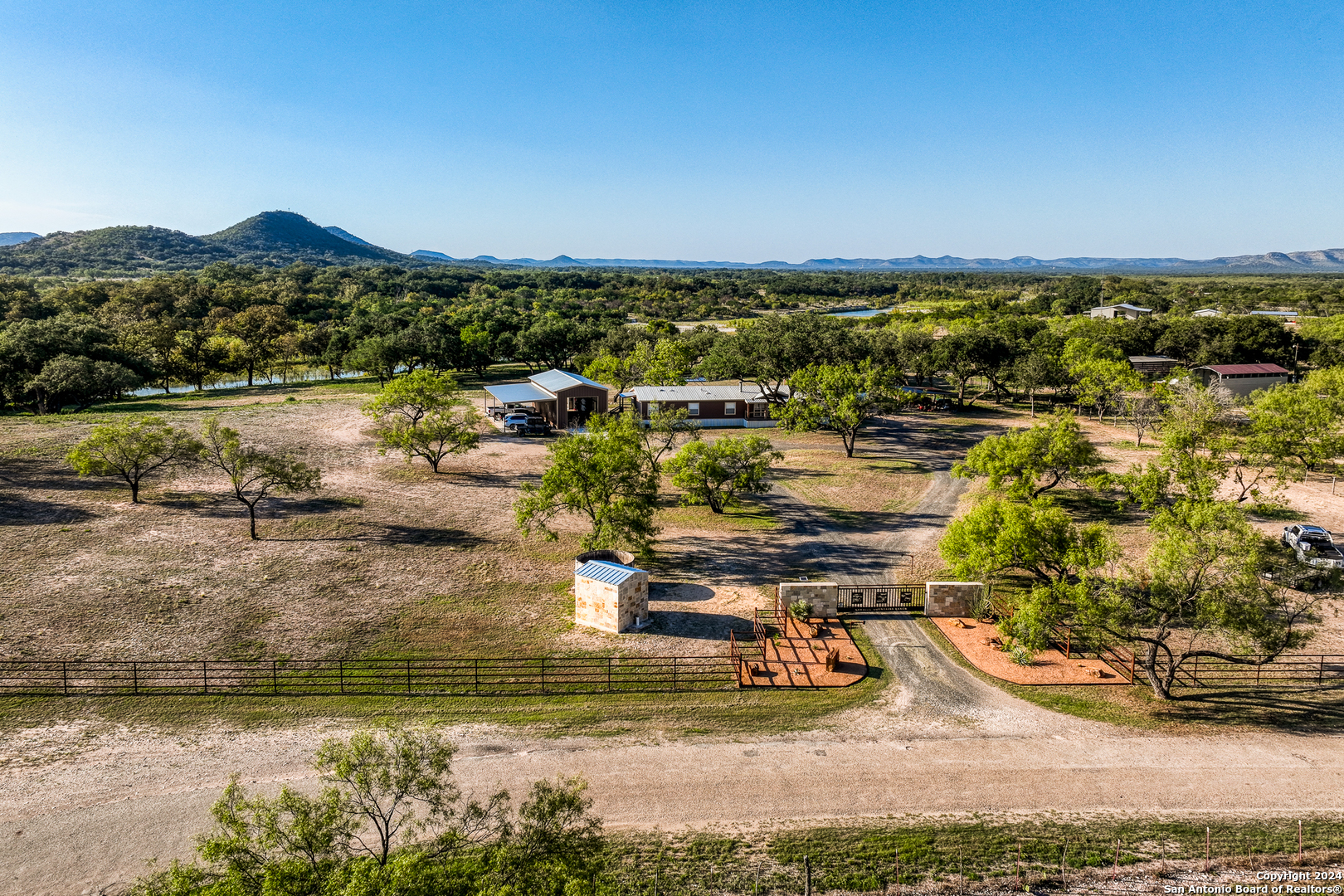 4991 Cr 416 #55 N Uvalde TX 78833
