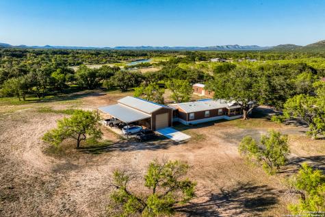 4991 Cr 416 #55 N Uvalde TX 78833