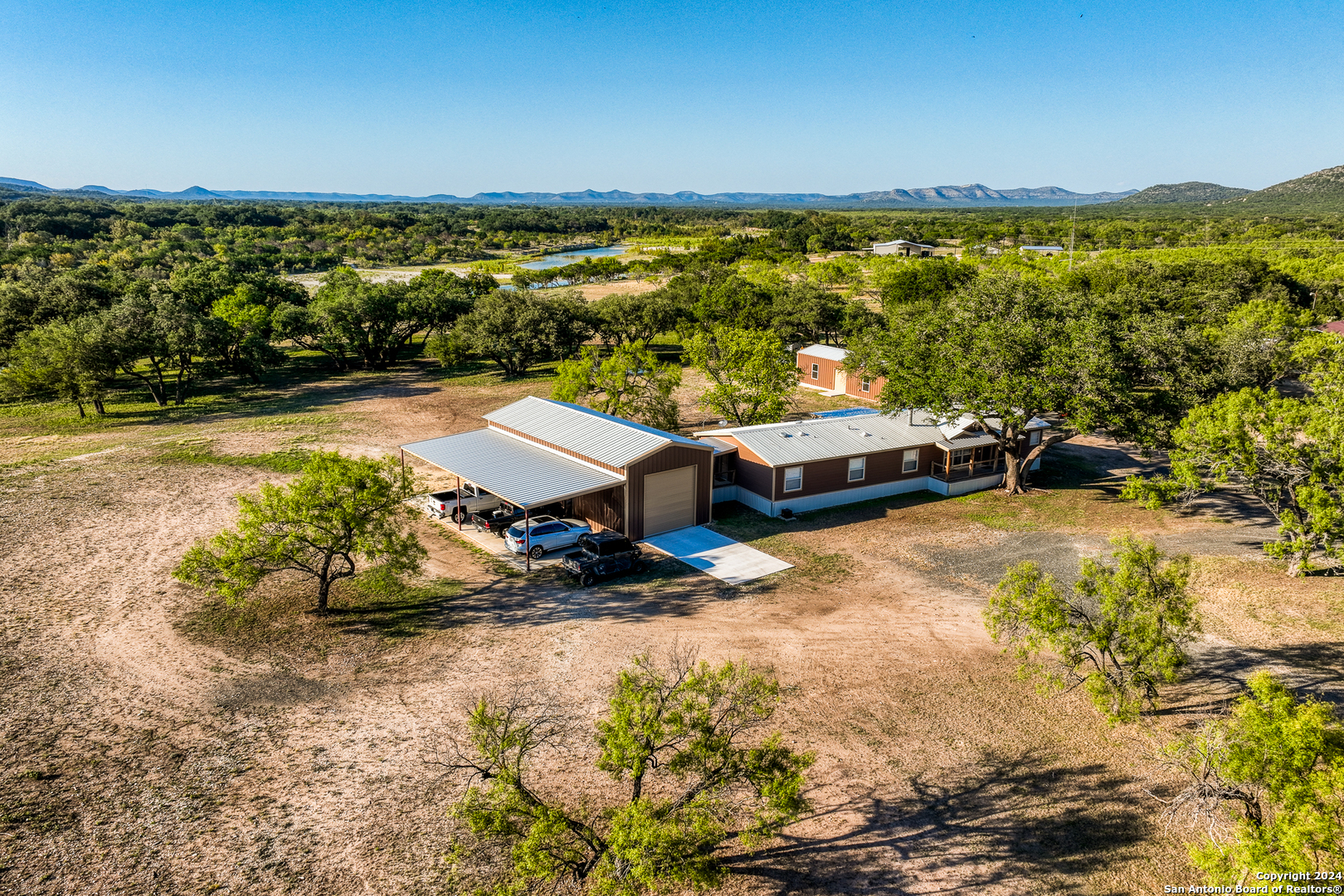 4991 Cr 416 #55 N Uvalde TX 78833