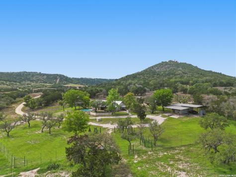 7364 Fm 2828 Bandera TX 78003