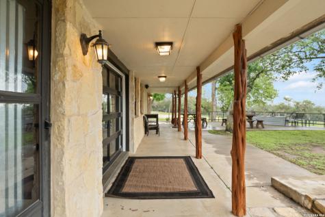 7364 Fm 2828 Bandera TX 78003