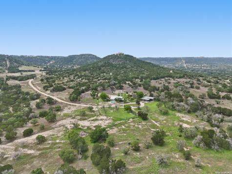 7364 Fm 2828 Bandera TX 78003