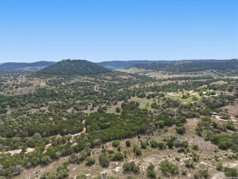7364 Fm 2828 Bandera TX 78003