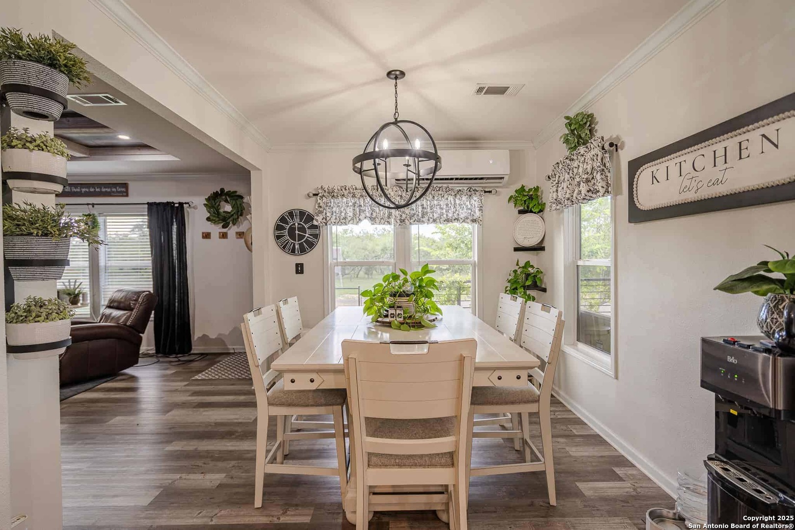 11089 Alternate 90 Seguin TX 78155